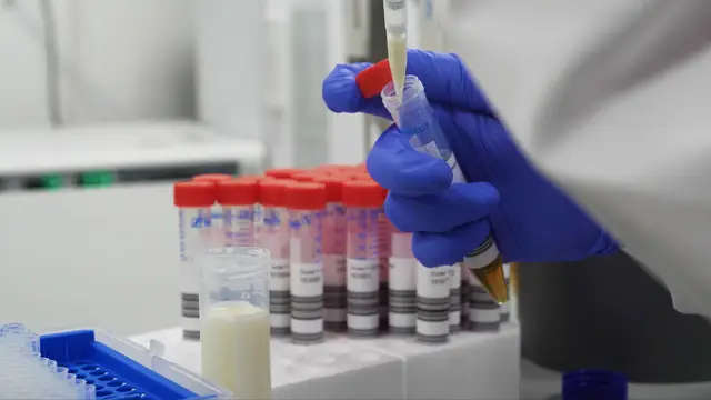 Ready-to-Use 100% Sterile Assay Vials, Prefilled with Bioengineered Growth Media Image